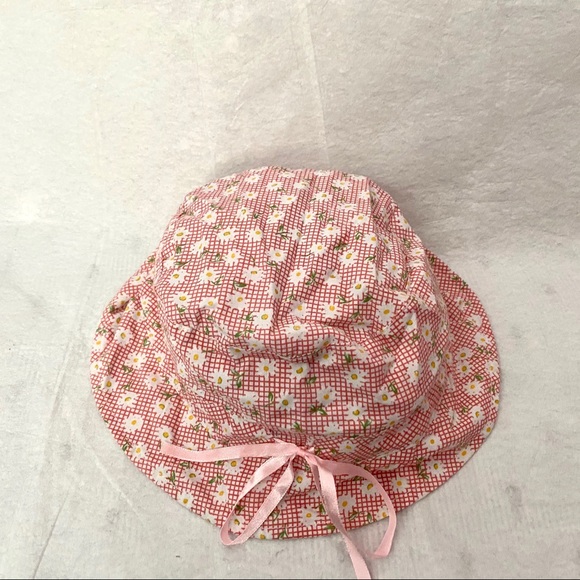 Red White and Floral Girls Hat w/ adjustable size - Picture 2 of 8